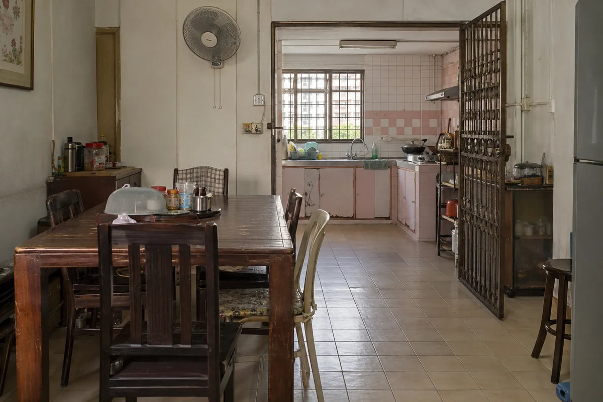 Illustration: 5-room Resale flat, before