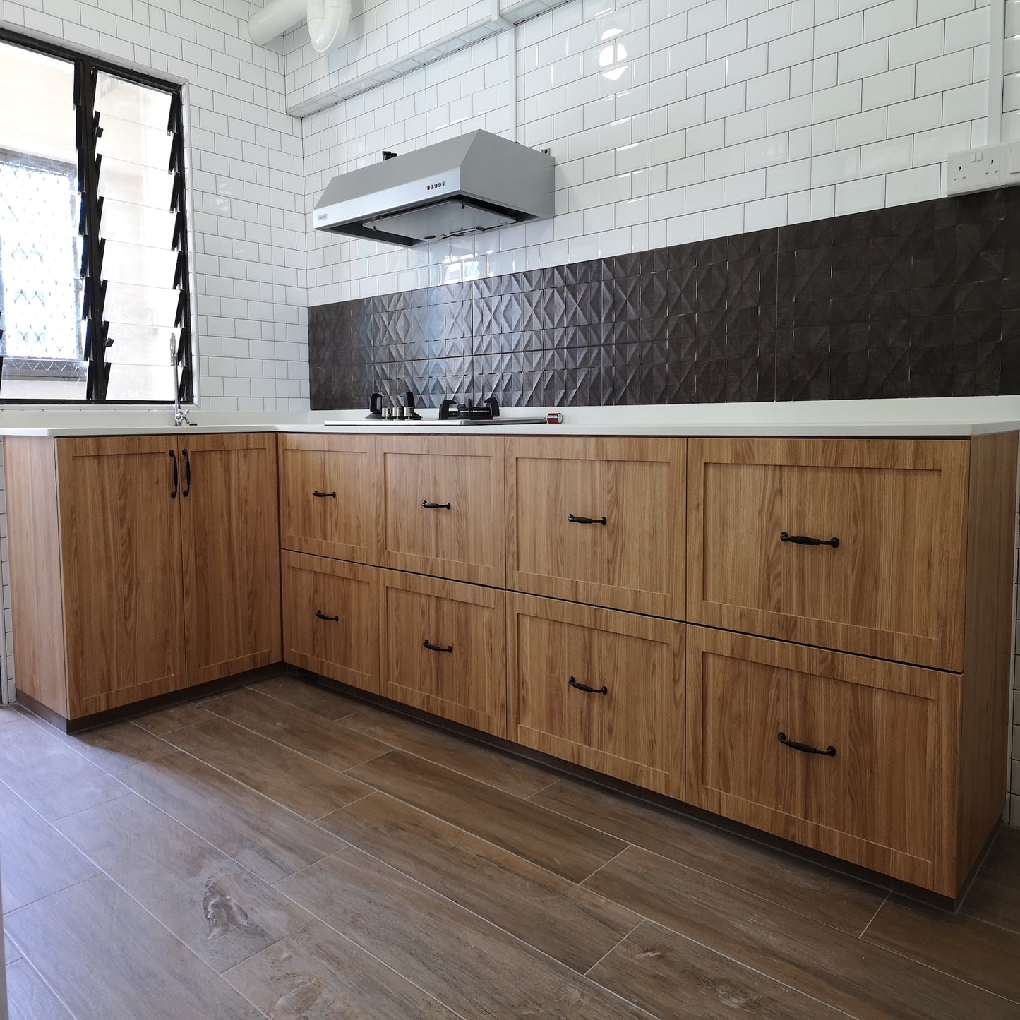 3rm Kitchen + 2 Toilets Resale Package