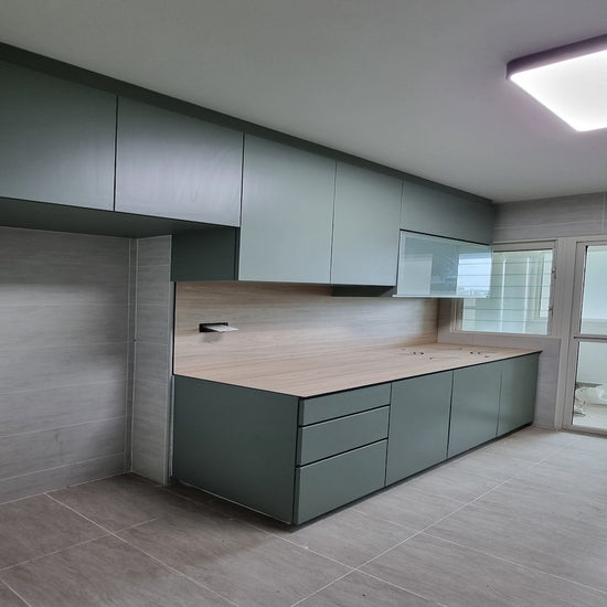 3rm Kitchen + 2 Toilets Resale Package