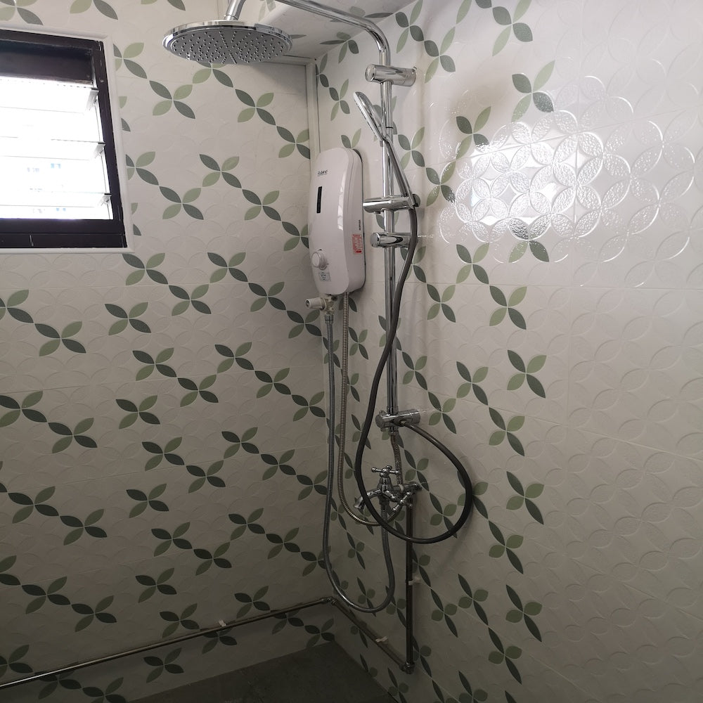 5rm 2 Toilets Resale Package
