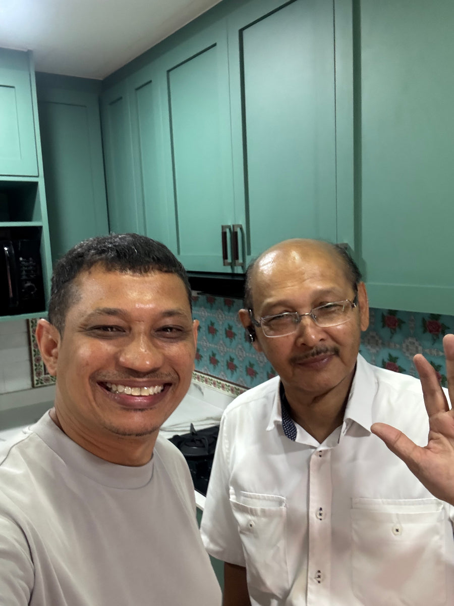 Cik Yati & Family - 5rm Resale Pasir Ris St.11